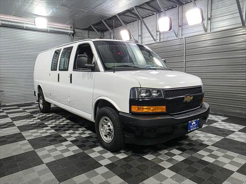 2018 Chevrolet Express 3500 155''WB Extended 6.0L V8 Vortec Minivan/Van