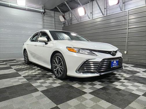 2023 Toyota Camry XLE