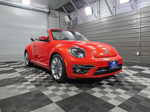 2019 Volkswagen Beetle 2.0T SE