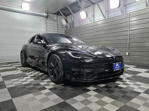 2024 Tesla Model S Long Range