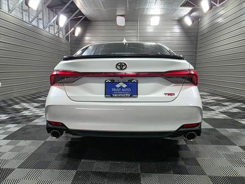 2020 Toyota Avalon XSE