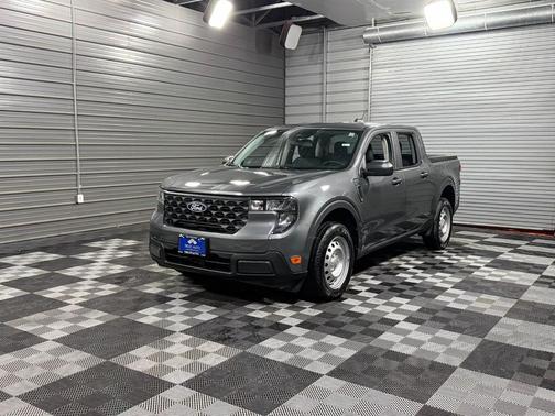 2025 Ford Maverick XL AWD SuperCrew Pickup Truck