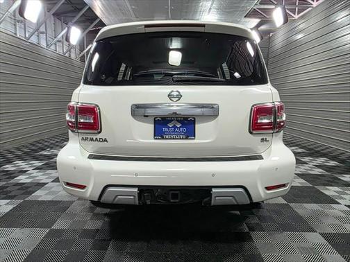 2017 Nissan Armada SL 4WD 8-Passenger 5.6L V8 Luxury SUV