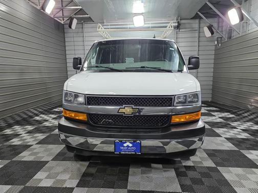 2021 Chevrolet Express 2500 135''WB Low Roof 6.6L V8 Minivan/Van w/Shelving Storage System