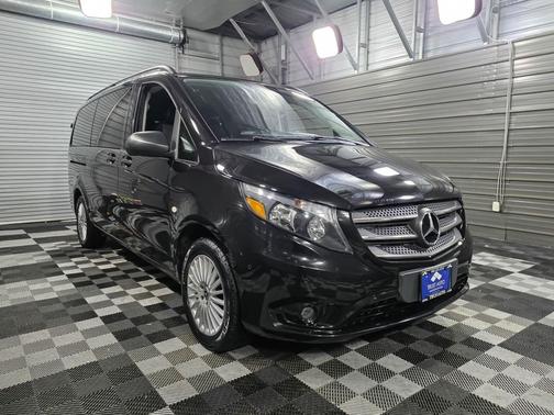 2019 Mercedes-Benz Metris Base