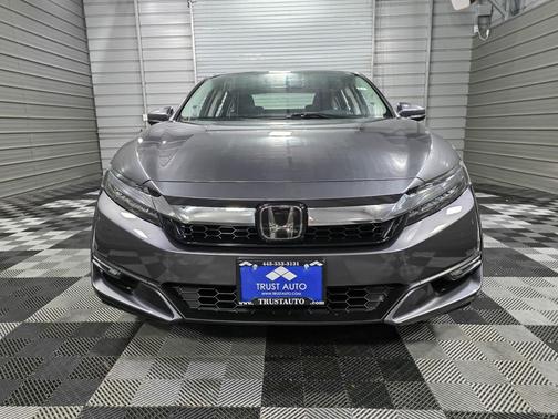 2020 Honda Clarity Plug-In Hybrid Touring Plug-In Hybrid Sedan