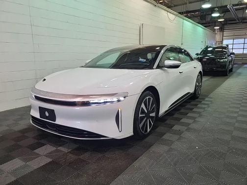 2024 Lucid Air Touring