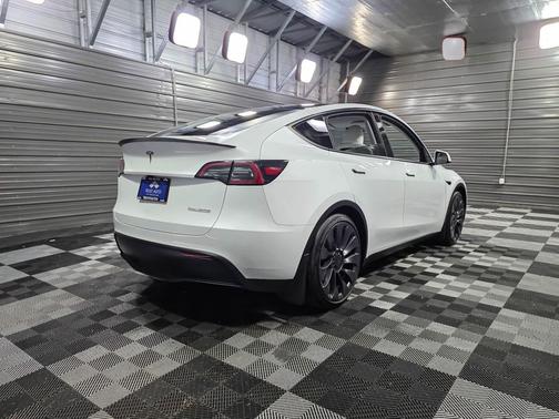 2024 Tesla Model Y Performance AWD Electric SUV