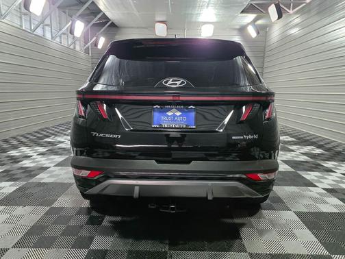 2023 Hyundai TUCSON Limited AWD Hybrid-Electric SUV
