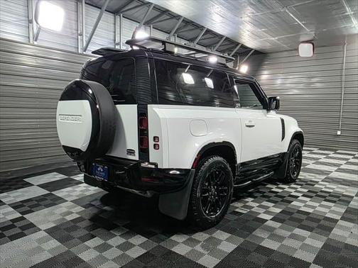 2023 Land Rover Defender 90 X-Dynamic SE AWD Mild Hybrid SUV w/Off-Road Pkg
