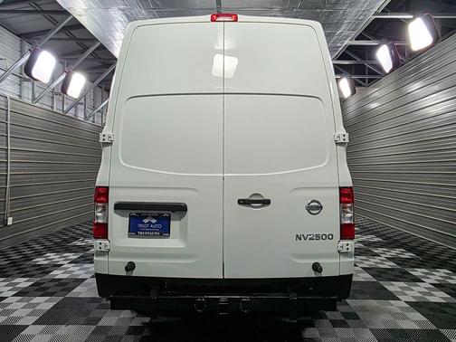 2019 Nissan NV Cargo NV2500 HD SV V8