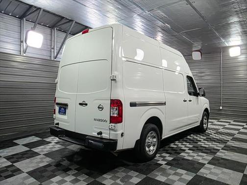 2021 Nissan NV Cargo NV2500 HD SV V6
