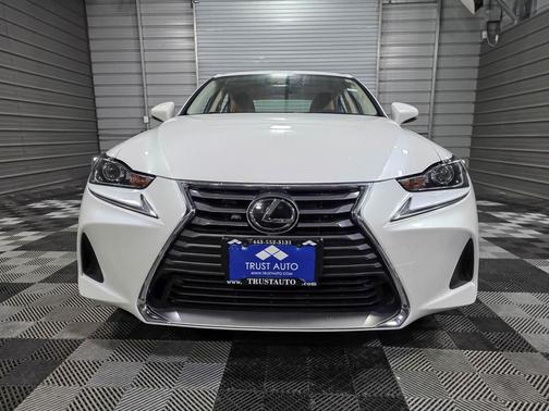 Eminent White Pearl 2018 Lexus IS 300 Base