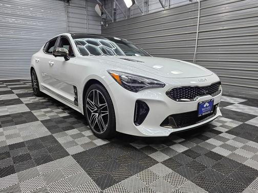 Snow White Pearl 2022 Kia Stinger GT2 AWD Luxury 4-Door Sedan