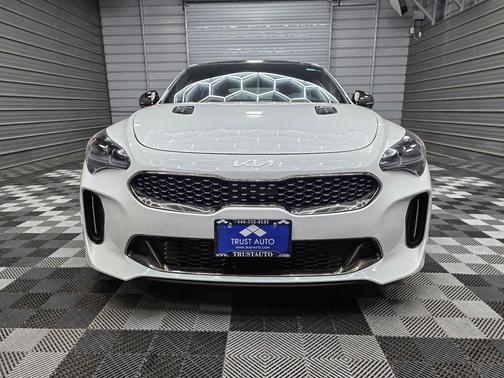 Snow White Pearl 2022 Kia Stinger GT2 AWD Luxury 4-Door Sedan