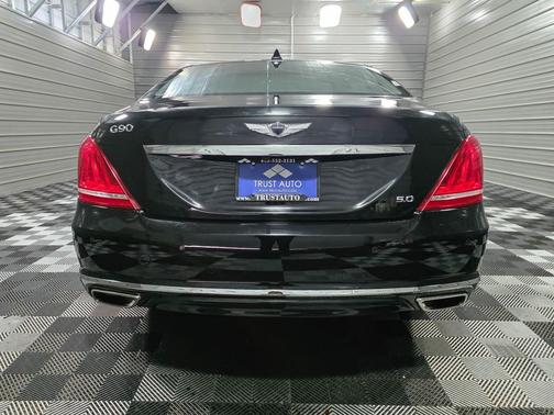 2017 Genesis G90 5.0 Ultimate