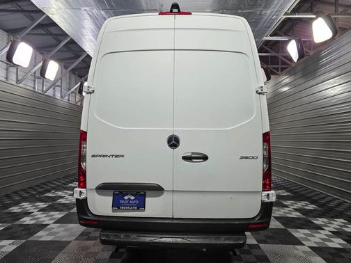 2019 Mercedes-Benz Sprinter 2500 High Roof