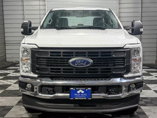 2023 Ford F-250 XL 4WD SuperCab 8.2ft Long Bed Pickup Truck