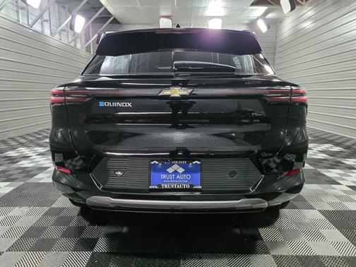 2024 Chevrolet Equinox EV 2LT
