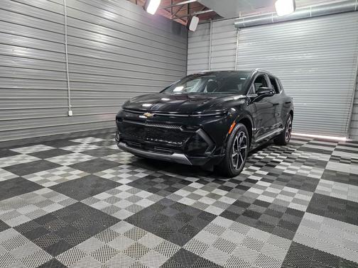 2024 Chevrolet Equinox EV 2LT