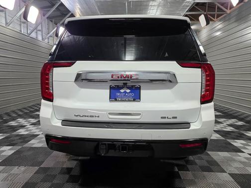 2022 GMC Yukon SLE