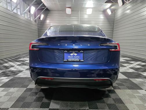 2024 Tesla Model 3 Standard Range