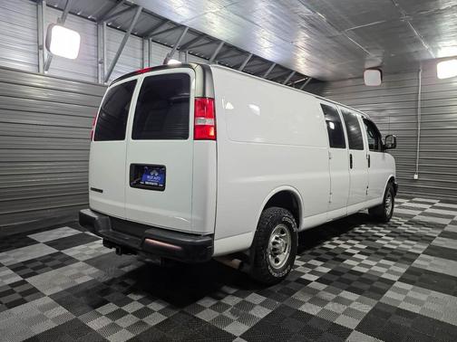 2020 Chevrolet Express 2500 155''WB Extended Minivan/Van w/Enhanced Convenience Pkg