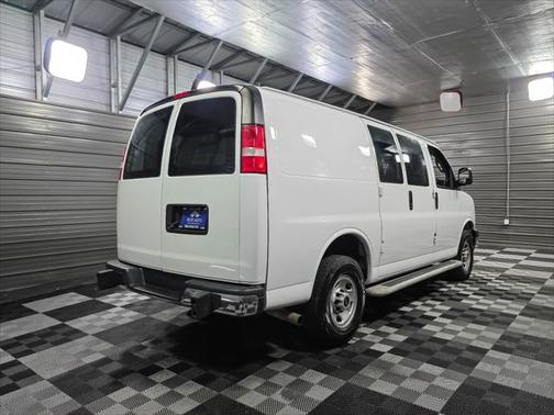 2021 GMC Savana 2500 Work Van
