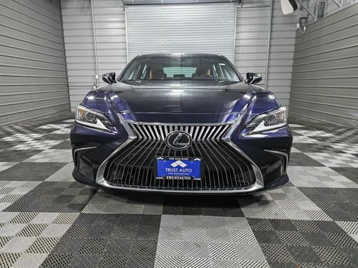 2019 Lexus ES 350 Premium