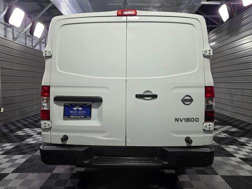 2021 Nissan NV Cargo NV1500 SV V6