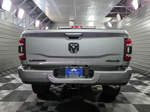 2021 RAM 2500 Laramie 4WD Crew Cab 6.4L V8 Hemi Pickup Truck w/Night/Level A Pkgs