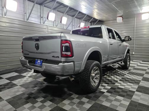 2021 RAM 2500 Laramie 4WD Crew Cab 6.4L V8 Hemi Pickup Truck w/Night/Level A Pkgs