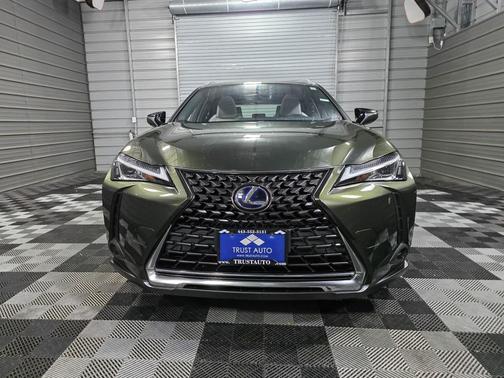 2021 Lexus UX 250h Base
