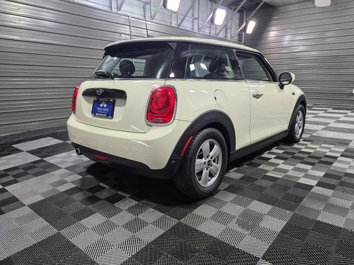 2021 MINI Hardtop Cooper
