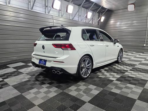 2024 Volkswagen Golf R 2.0T DSG