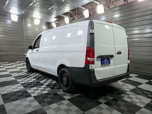2020 Mercedes-Benz Metris Base