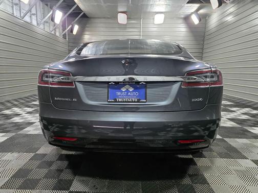2017 Tesla Model S 100D