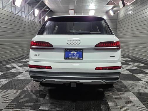 2020 Audi Q7 55 Premium