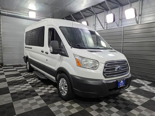 2017 Ford Transit-350 XLT