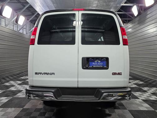 2020 GMC Savana 2500 Work Van