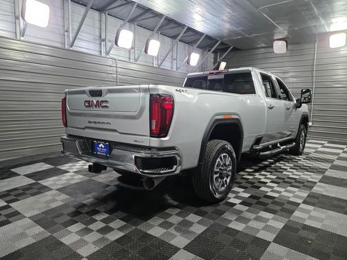 2022 GMC Sierra 3500 SLT