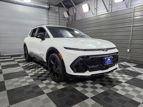2024 Chevrolet Equinox EV RS