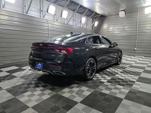 2021 Kia K5 GT-Line Sedan w/Premium Pkg