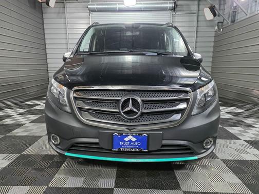 2019 Mercedes-Benz Metris Base