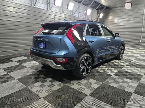 2024 Kia Niro Touring
