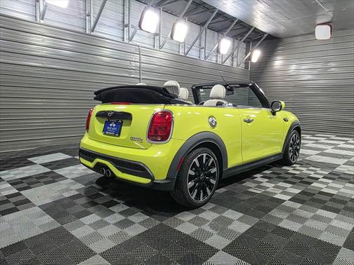 2022 MINI Convertible S Soft-Top Convertible w/Iconic trim