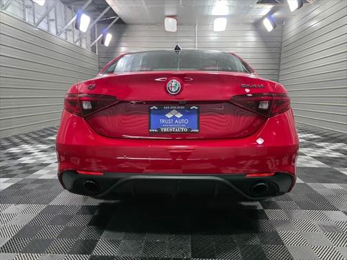 2020 Alfa Romeo Giulia Ti Sport
