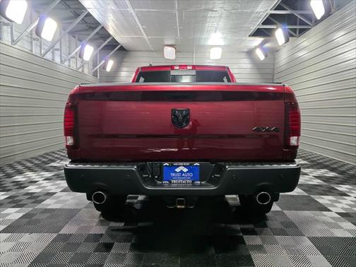 2021 RAM 1500 Classic Warlock 4WD Crew Cab 5.7L V8 Hemi Pickup Truck