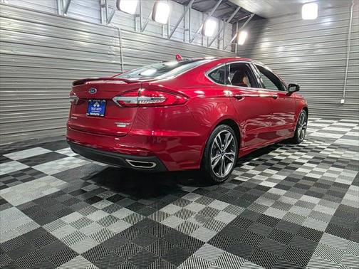 2020 Ford Fusion Titanium Sedan