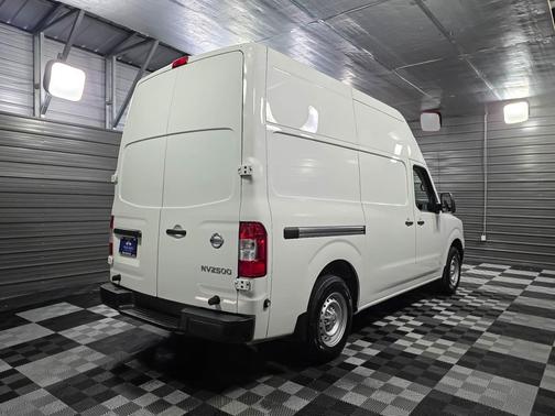 2019 Nissan NV Cargo NV2500 HD S V6